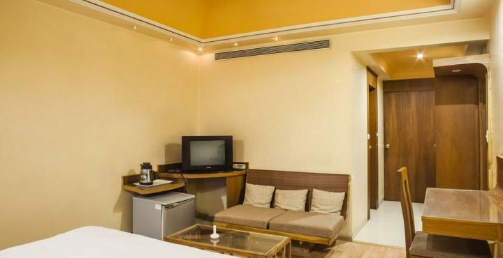 Fabhotel Prestige Princess Jabalpur Εξωτερικό φωτογραφία